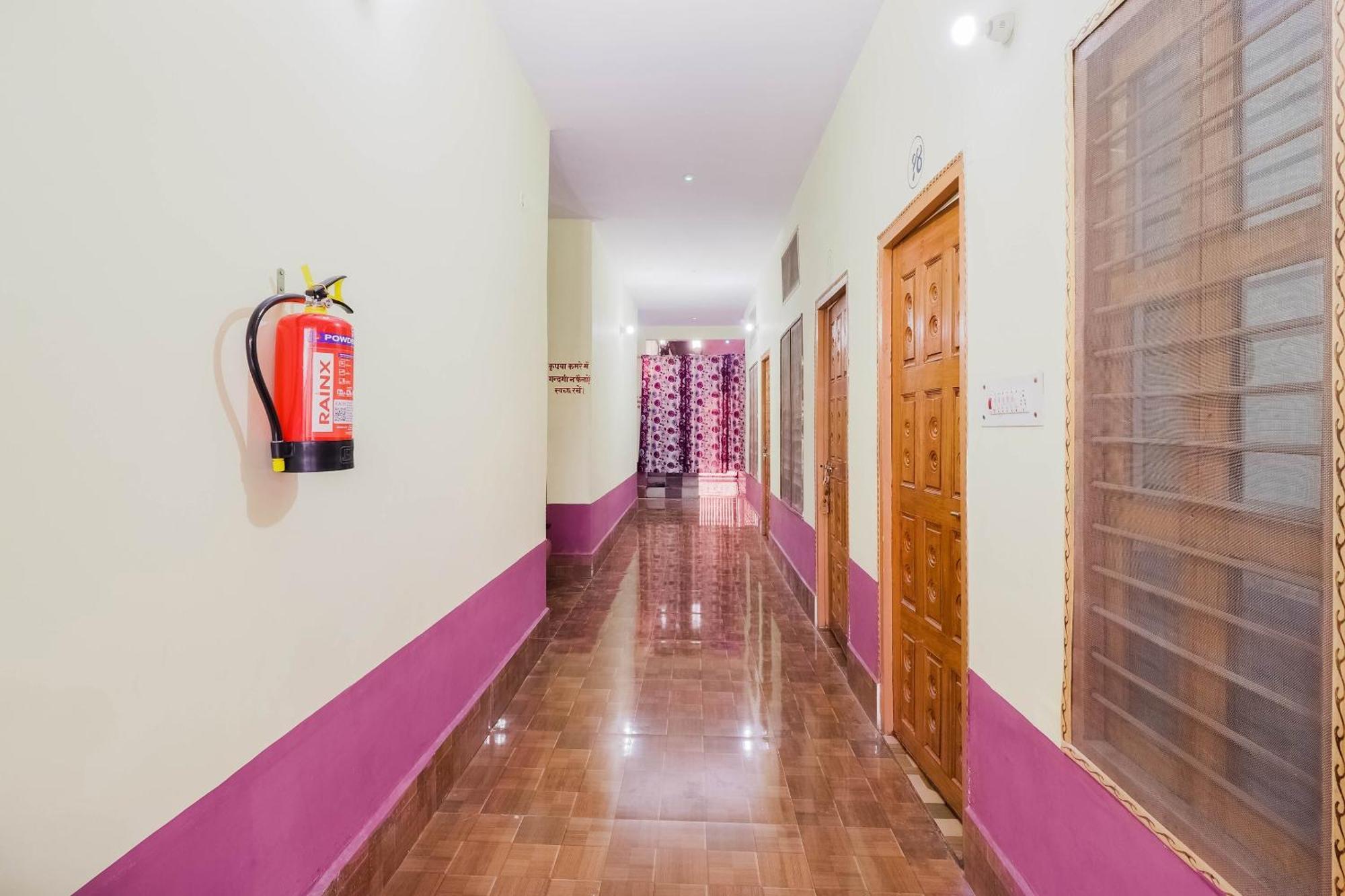 Hotel O Jyotish House Ayodhya المظهر الخارجي الصورة